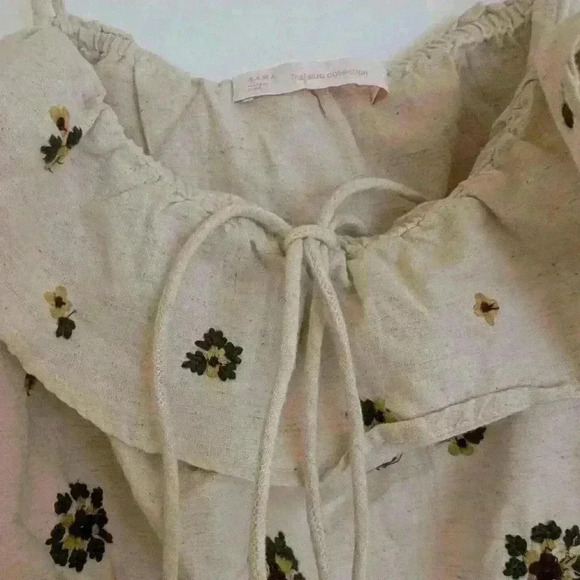 Zara  embroidered floral sunflower cotton crop top - Picture 6 of 8